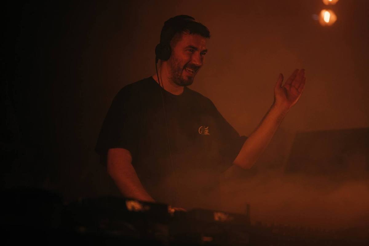 ADAM TEN AT HANGAR — ØOMO archive photo 30
