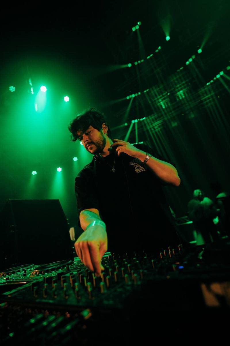 ADAM TEN AT HANGAR — ØOMO archive photo 15