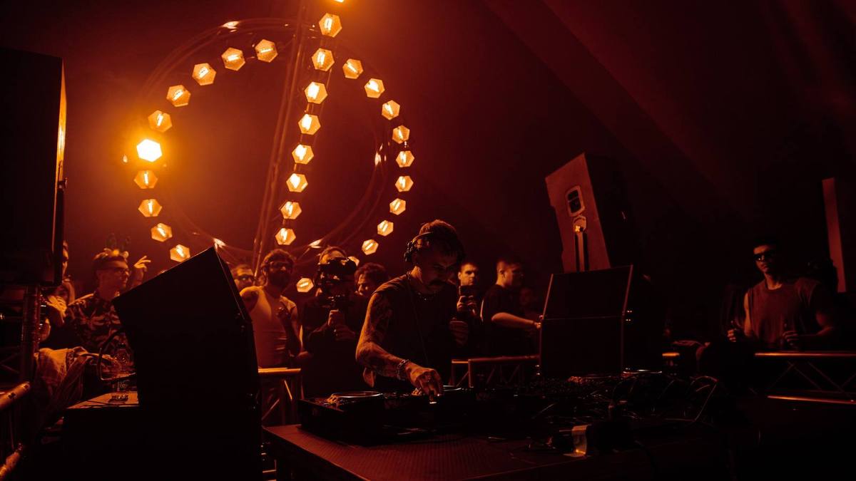 PABLO BOZZI at DRUGSTORE — ØOMO archive photo 23