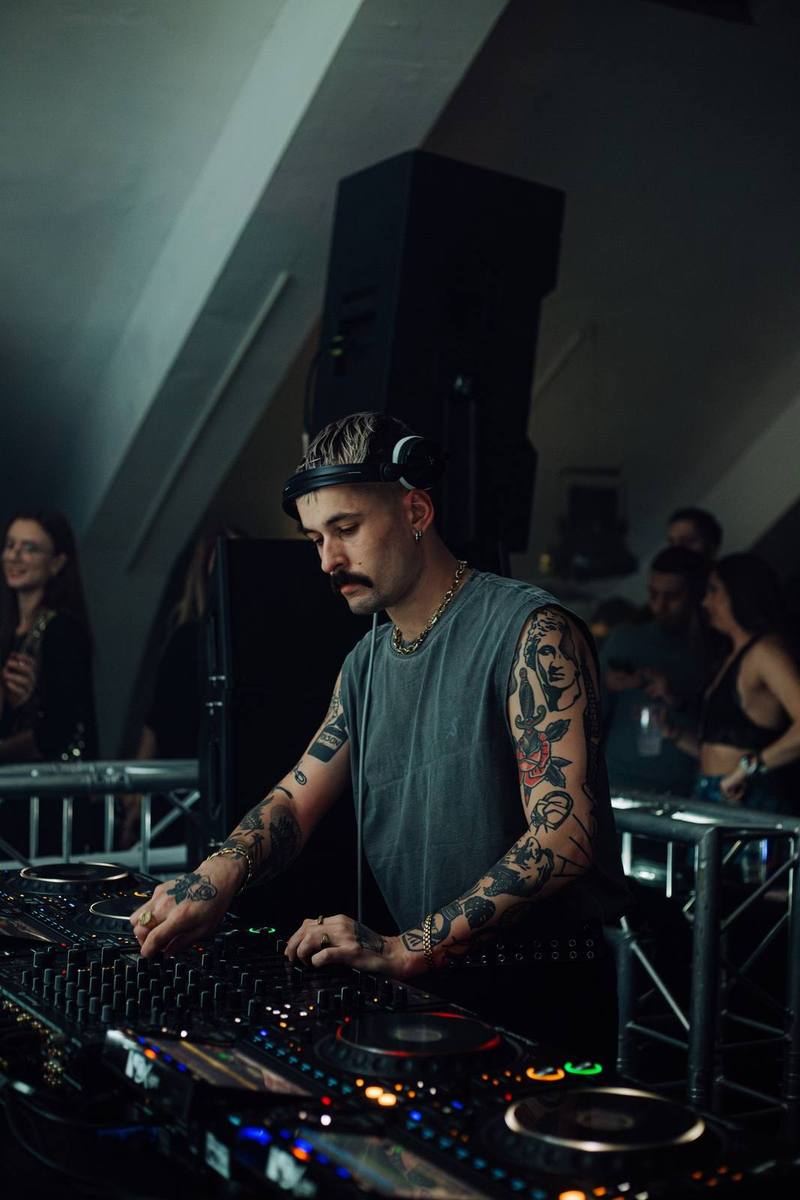 PABLO BOZZI at DRUGSTORE — ØOMO archive photo 26