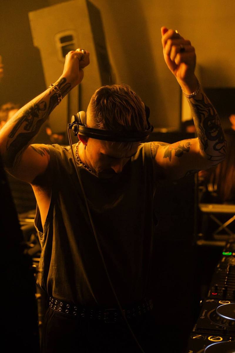 PABLO BOZZI at DRUGSTORE — ØOMO archive photo 30